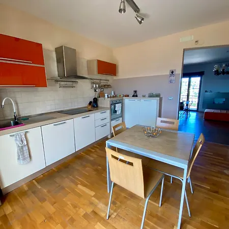 Casa Picasso 아파트